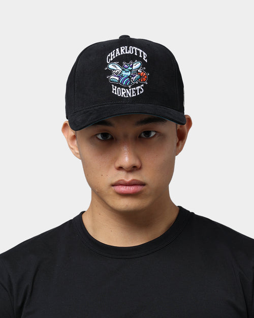 Mitchell & Ness Charlotte Hornets Hard Wood Classics Logo Pro Crown Snapback Black