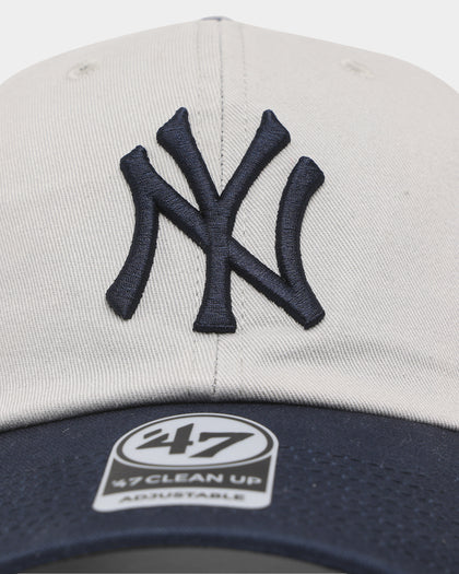 47 Brand New York Yankees Two Tone 47 Clean Up Strapback Grey