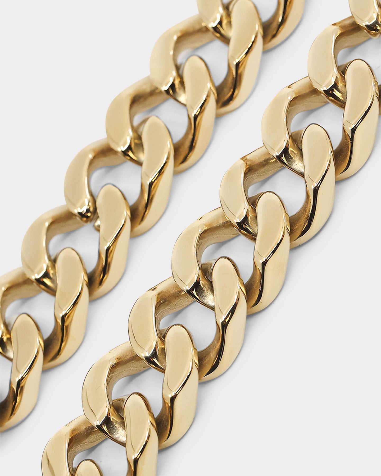 Vitaly Unisex Riot Cuban Chain Gold | Culture Kings US