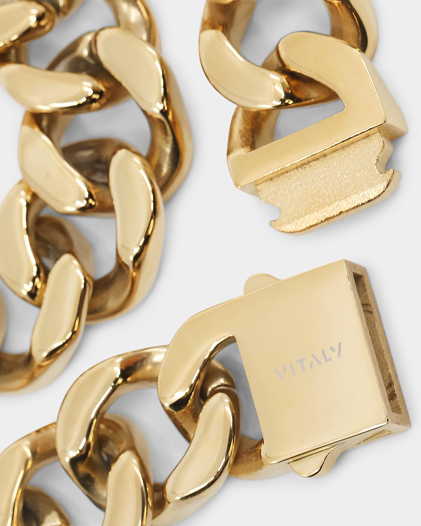 Vitaly Unisex Riot Cuban Chain Gold | Culture Kings US