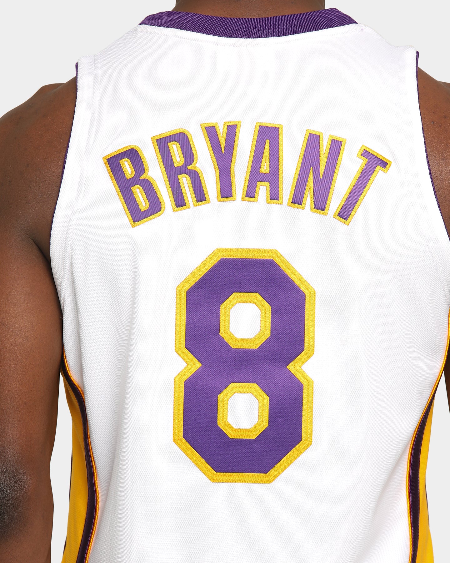 kobe bryant white jersey 8