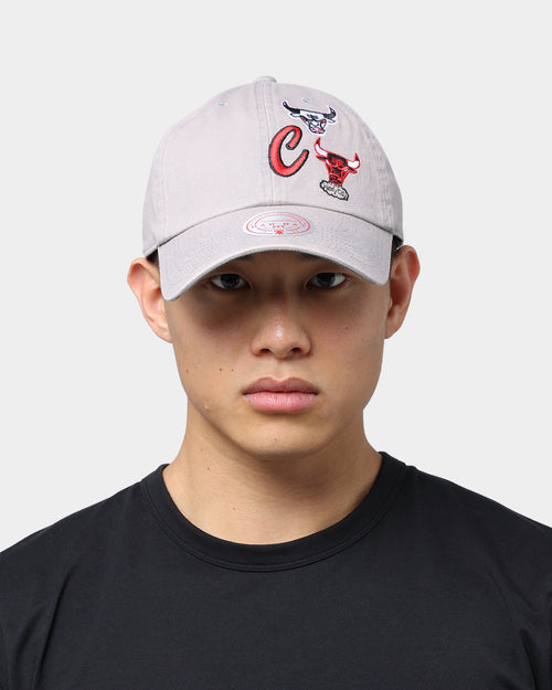 Mitchell & Ness Chicago Bulls Patch Dad Hat Strapback Grey