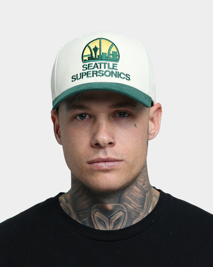 Mitchell & Ness Seattle Sonics Pro Crown Snapback Off White/Green