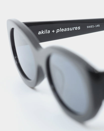 Akila Unisex Pleasures x Akila Lithium Sunglasses Black/Black