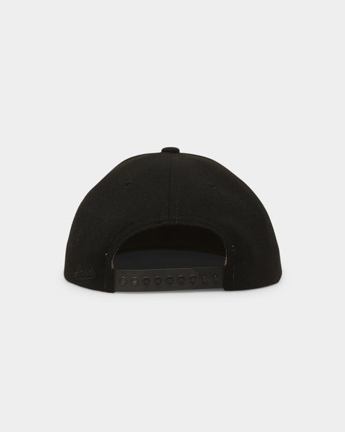 Hood The Six Snapback Black
