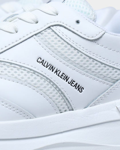 Calvin Klein Women'sRunner Lace Up Sneaker Triple White
