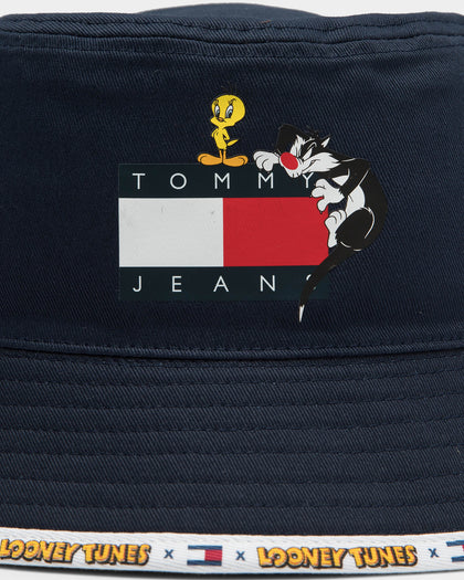 Tommy Jeans x Looney Tunes Reversible Bucket Hat