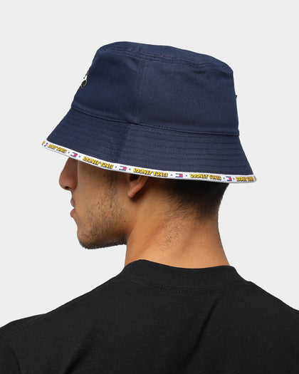 Tommy Jeans x Looney Tunes Reversible Bucket Hat