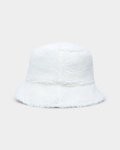 Tommy Hilfiger Women's TJW Sport Shearling Bucket Hat Ecru