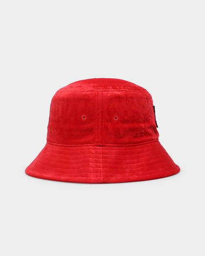 Tommy Hilfiger Women's TJW Heritage Velvet Bucket Hat Deep Crimson