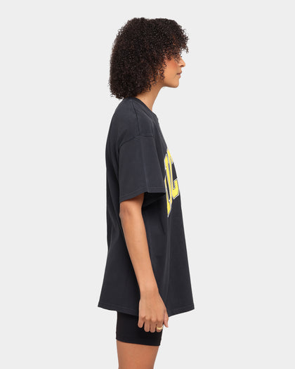 NATIONAL COLLEGIATE ATHLETIC ASSC Michigan Wolverines High Arch Logo Vintage T-Shirt Vintage Black