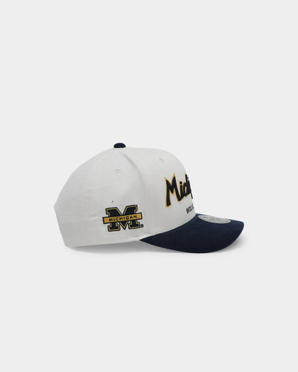 NATIONAL COLLEGIATE ATHLETIC ASSC Michigan Wolverines Freshman Crown Snapback Off White
