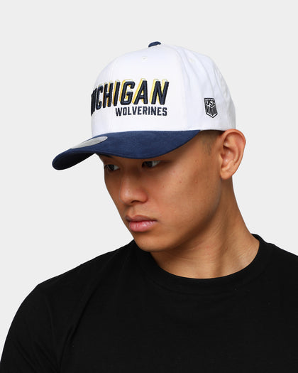 NATIONAL COLLEGIATE ATHLETIC ASSC Michigan Wolverines Freshman Crown Snapback Off White
