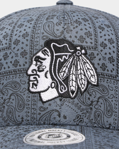 Majestic Athletic Chicago Blackhawks Paisley Crest Pro-Crown Snapback Pewter