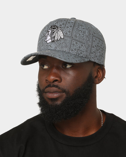 Majestic Athletic Chicago Blackhawks Paisley Crest Pro-Crown Snapback Pewter