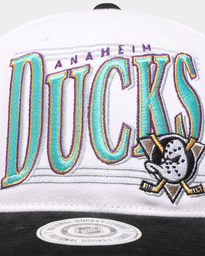 Majestic Athletic Anaheim Ducks Minion Deadstock Snapback Optic White