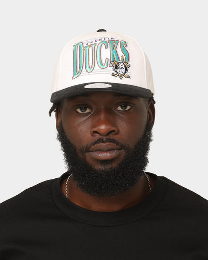 Majestic Athletic Anaheim Ducks Minion Deadstock Snapback Optic White