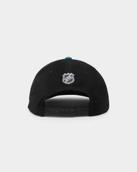 Majestic Athletic Anaheim Ducks Fly Deadstock Snapback Faded Black