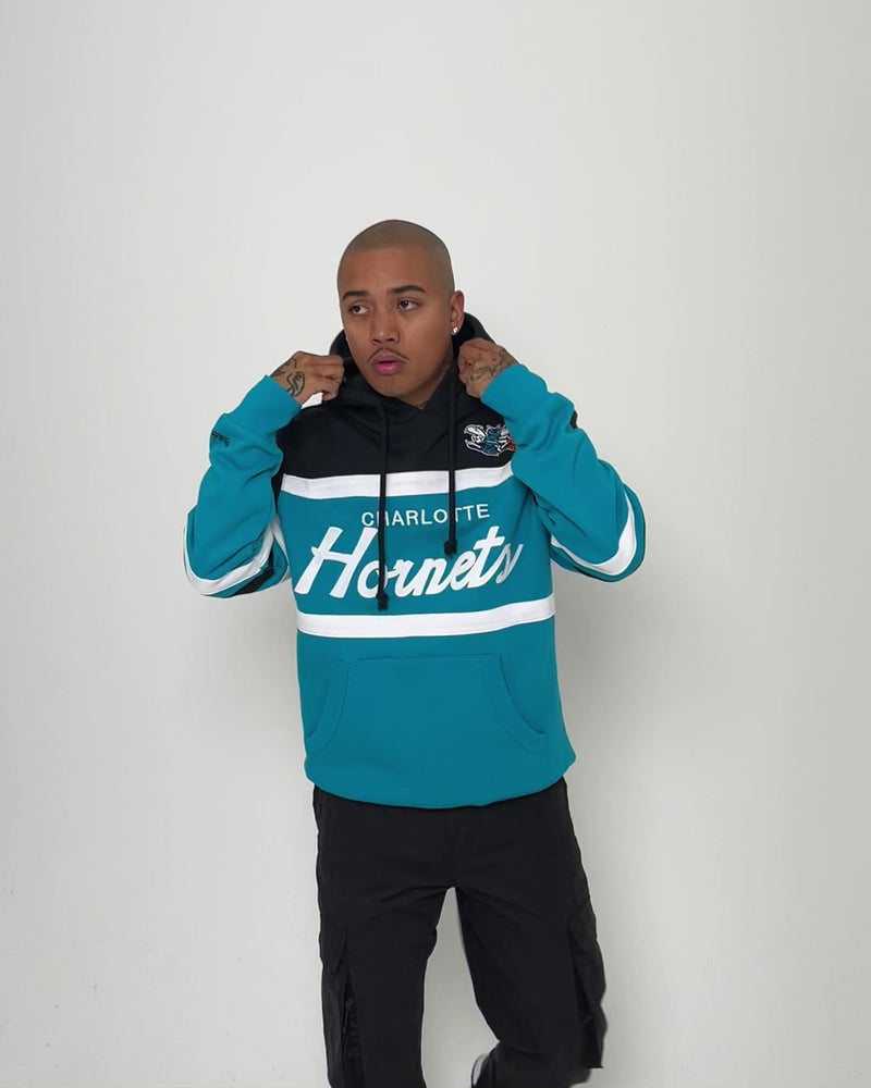 Mitchell & Ness Charlotte Hornets Head Coach Hoodie Teal