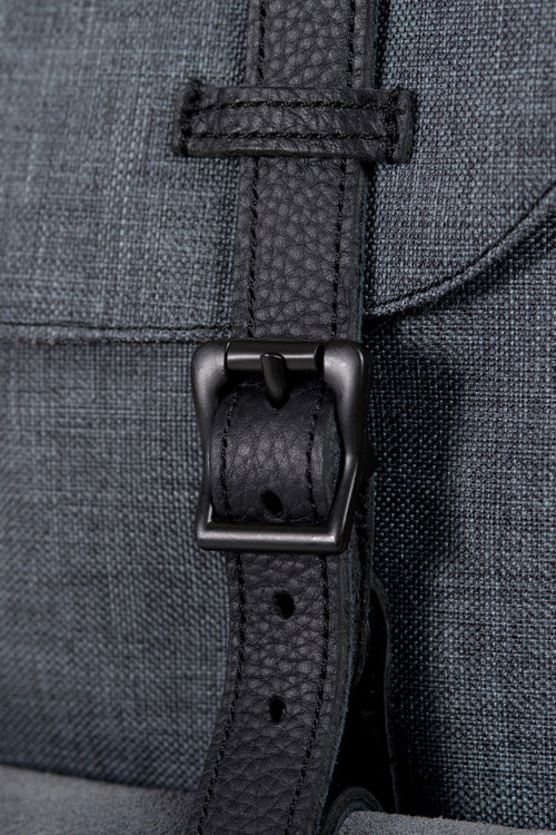 Little America Crosshatch Charcoal/black